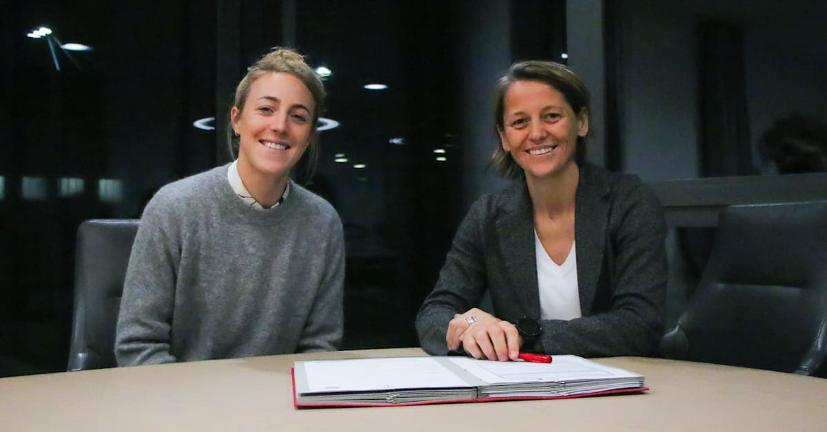 Carolin Simon bleibt beim FC Bayern München